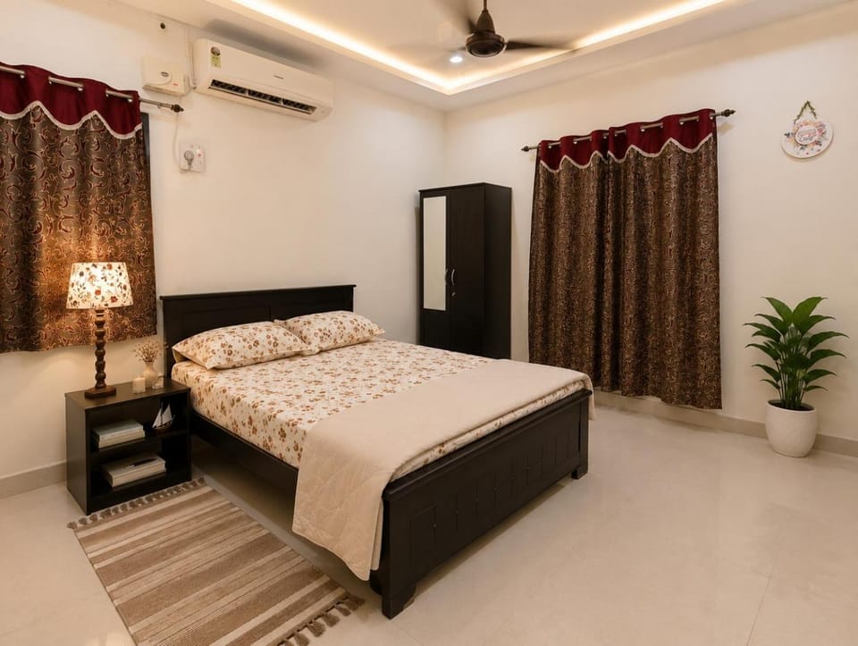 KB's Stay - The Rosewood 3BHK Apartment in Visakhapatnam