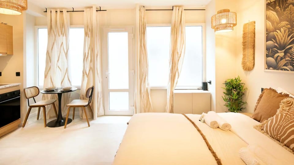 Suite exclusive Bali style Apartment in Paris