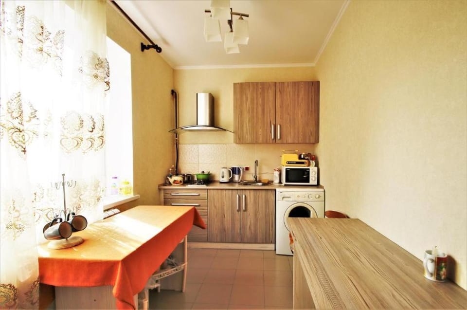 Bathroom, Dining area