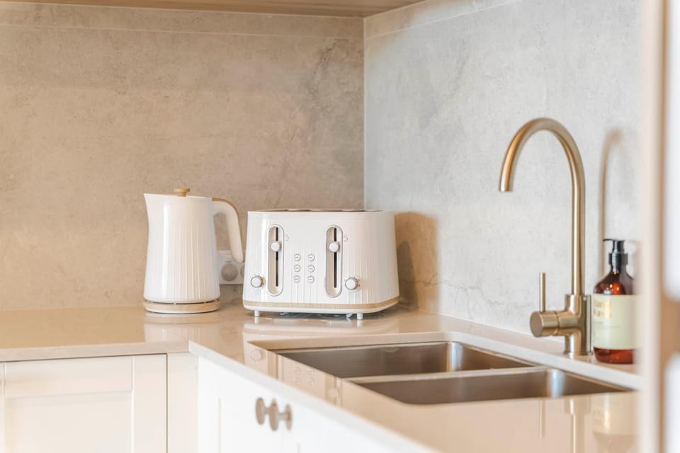 The Chapter - Luxury Harbour Apt - Newcastle East Apartment in New South Wales