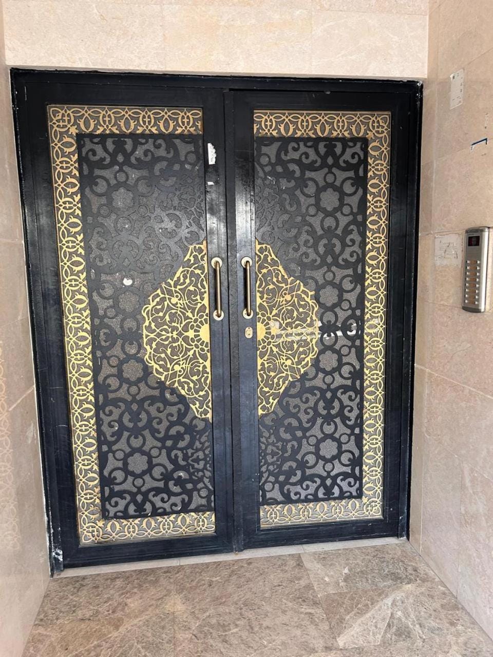 شقة بغرفتي نوم وغرفة معيشة بدخول ذاتي Apartment in Medina