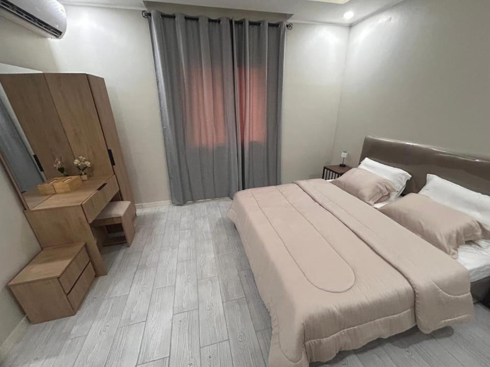 شقة بغرفتي نوم وغرفة معيشة بدخول ذاتي Apartment in Medina