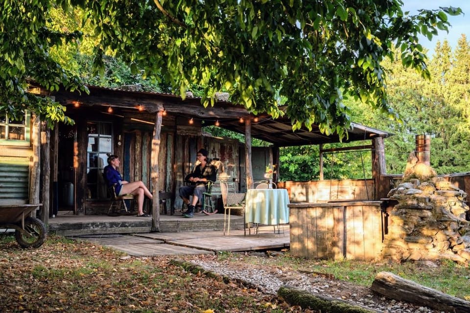 Private Paradise, Campfire & Stars, 2h Brussels Chalet in Grand Est
