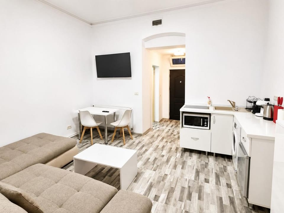 TV and multimedia, Coffee/tea facilities, Kitchen or kitchenette, Living room, Seating area, Dining area, minibar, oven, stove, toaster