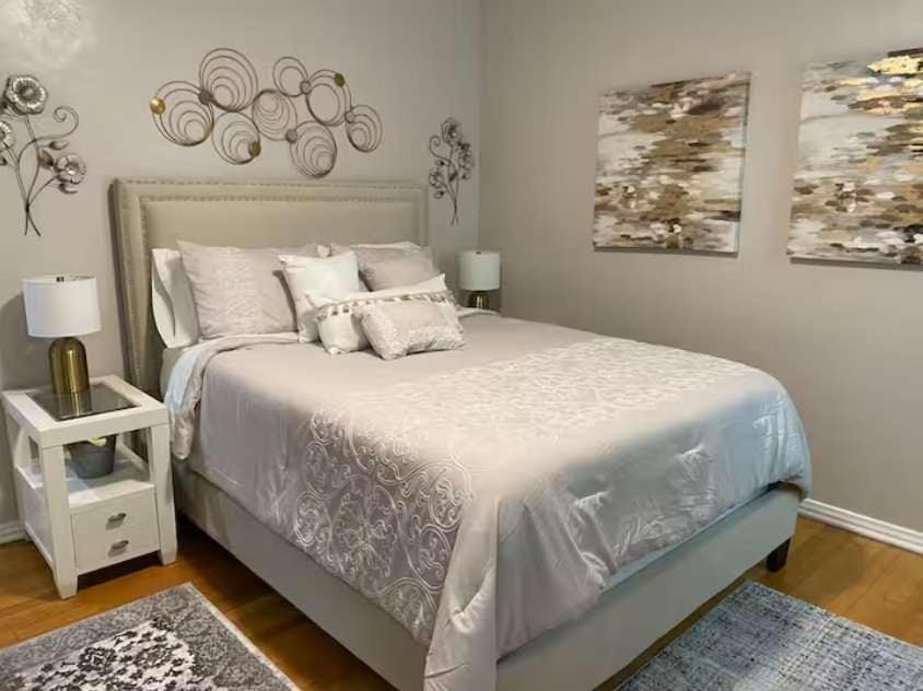 Serenity Oasis Comfort in the City Apartment in North Hollywood