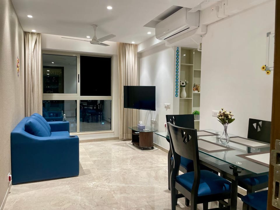 TV and multimedia, Living room, Dining area, air conditioner