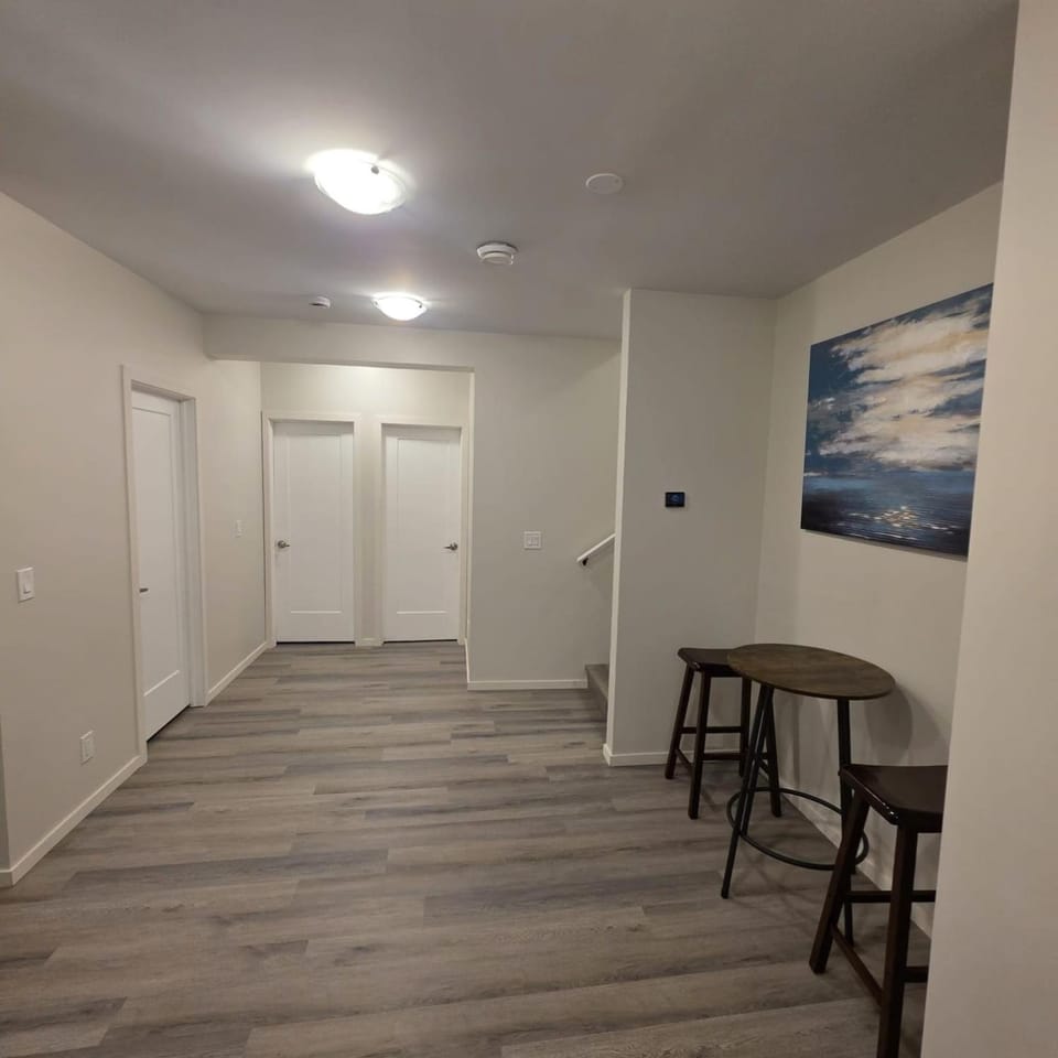Luxury walkout suit in Aspen Apartment in Calgary
