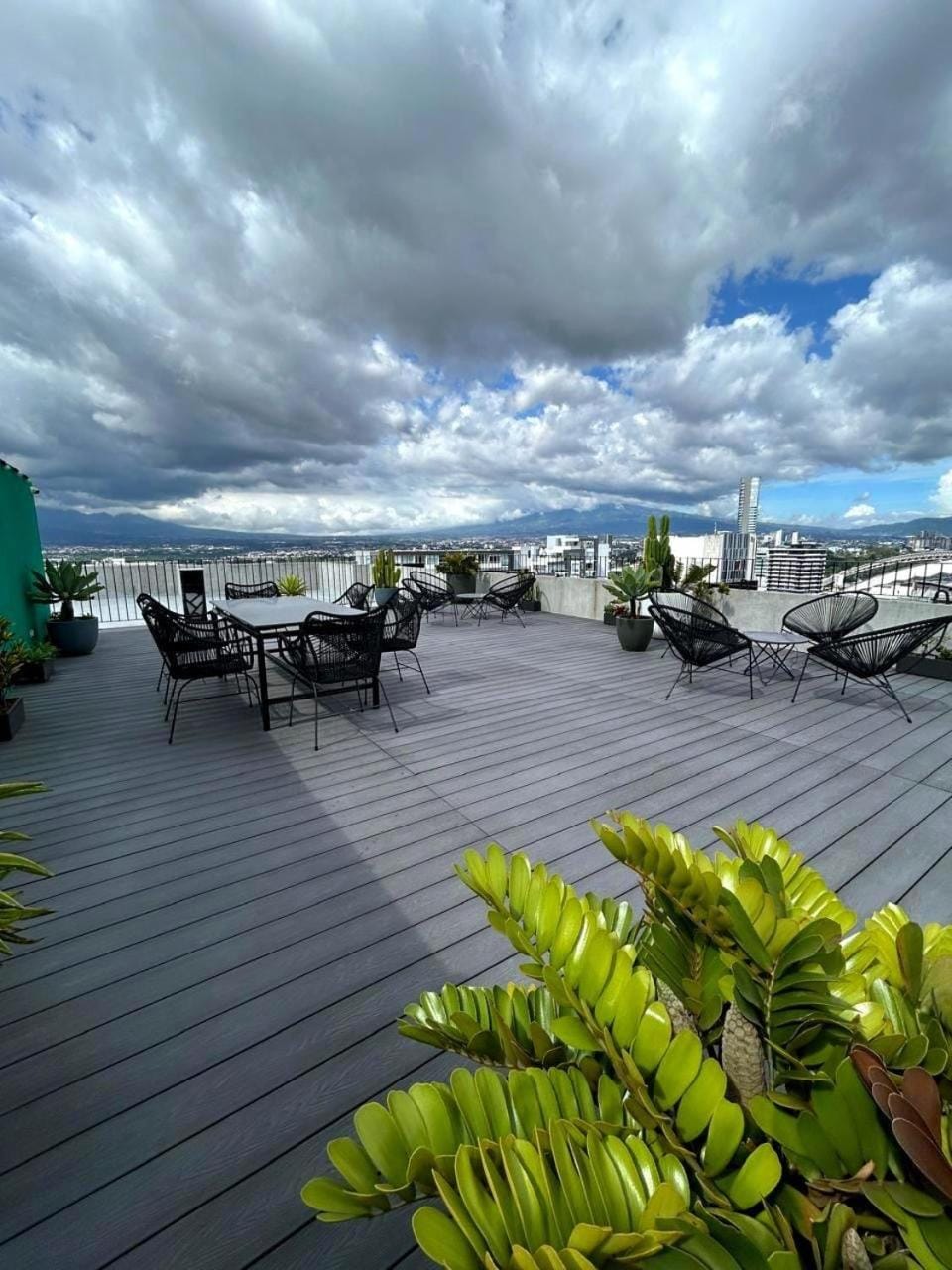 Apartamento Moderno Cosmopolitan Tower Apartment in San Jose