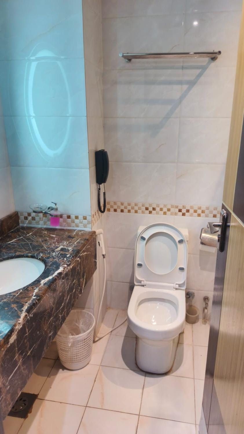 اربد شارع الثلاثيت Apartment in Africa