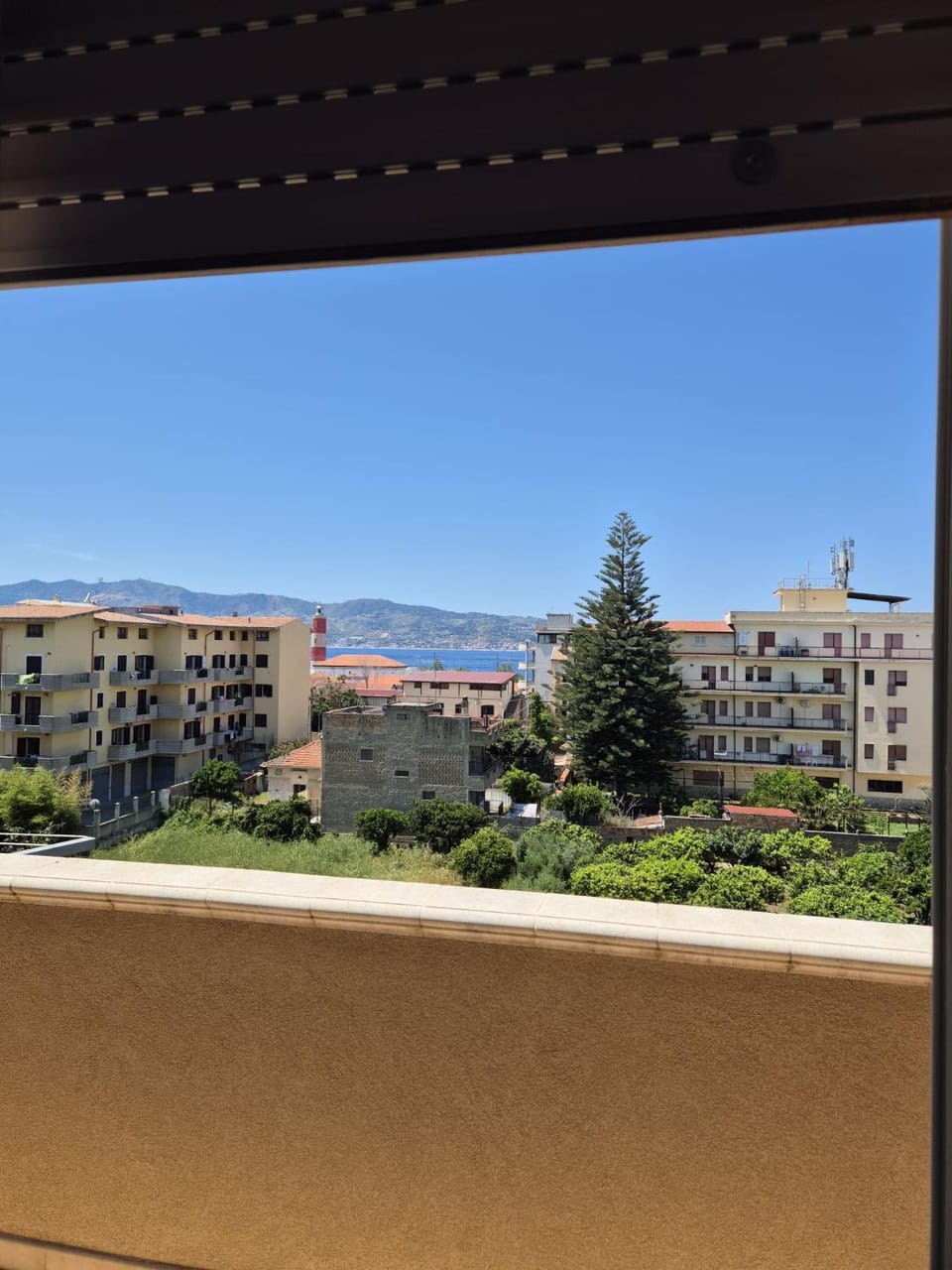 Panoramica sullo stretto Apartment in Villa San Giovanni
