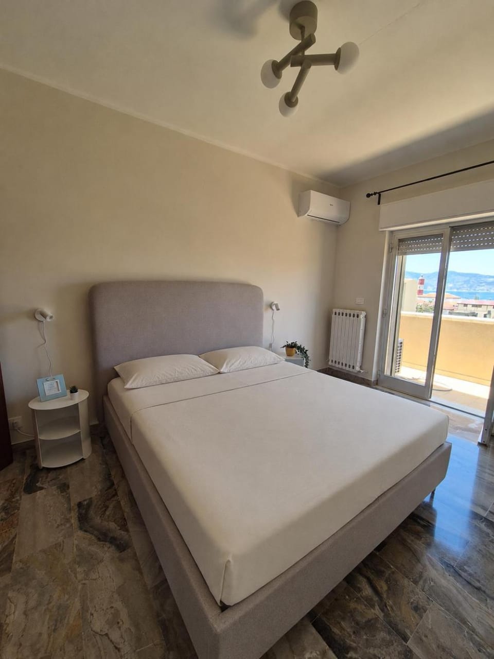 Panoramica sullo stretto Apartment in Villa San Giovanni