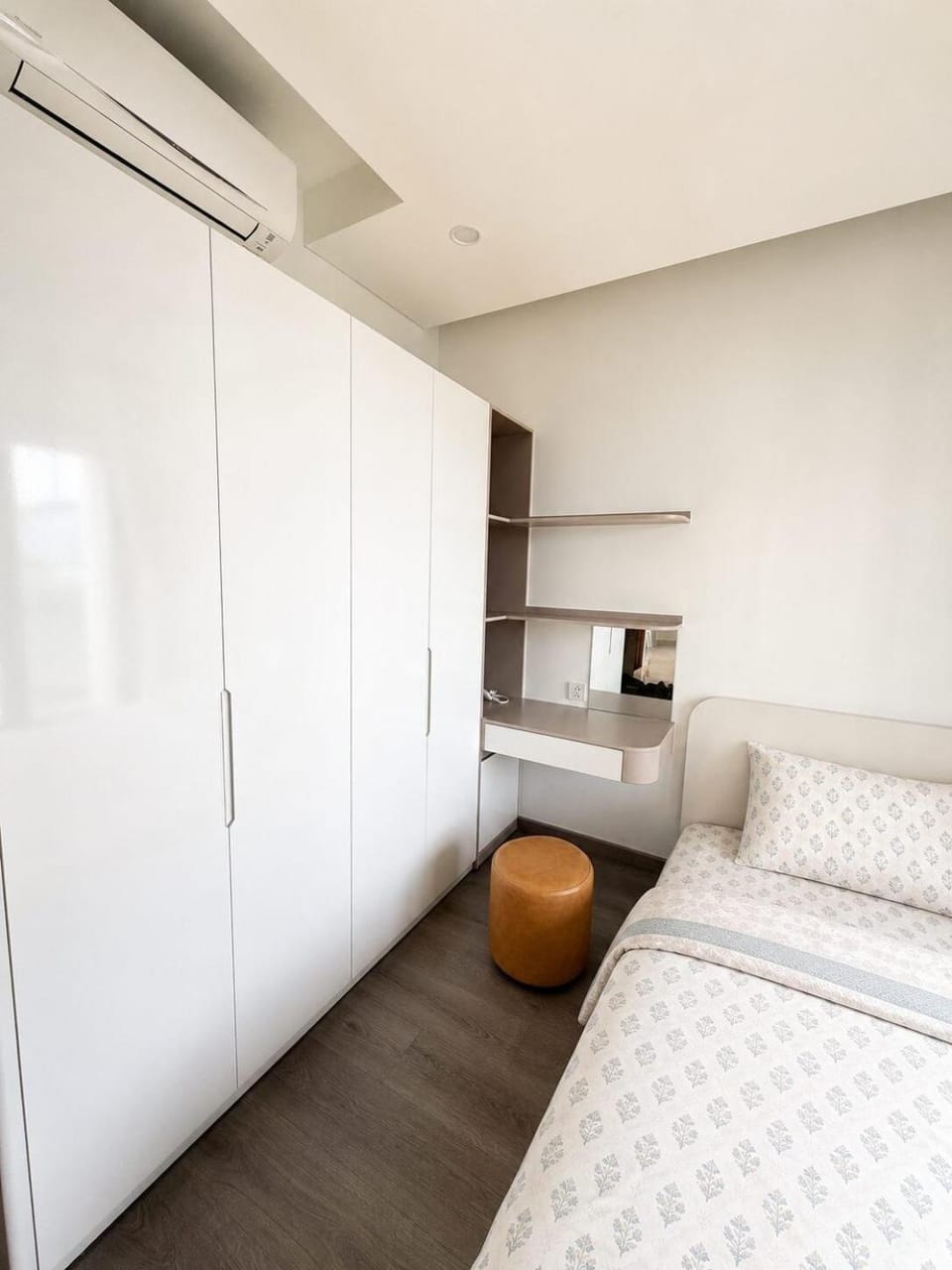 Căn hộ Home Stay 2 Phòng Ngủ Ban Công View Cực Đẹp Apartment in Ho Chi Minh City