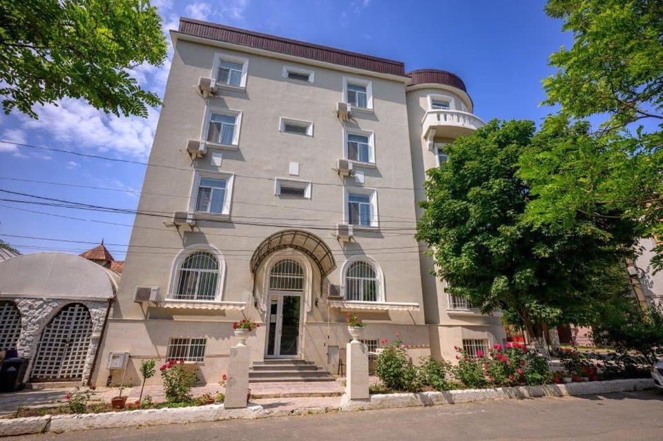 Vila Randunica Bed and Breakfast in Constanța County