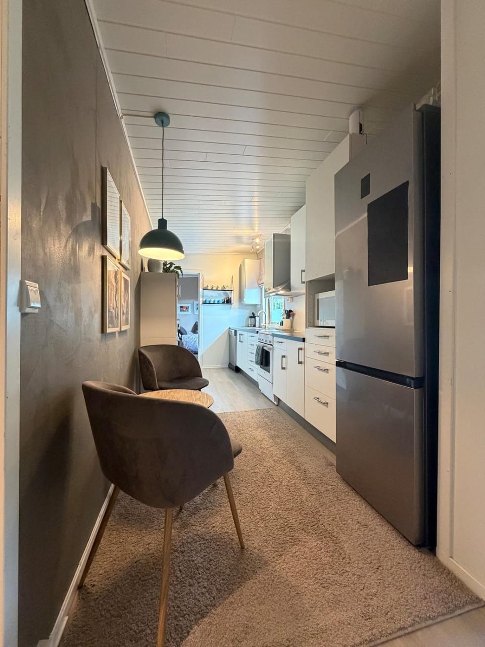 Kitchen or kitchenette, Dining area, dishwasher, oven, stove