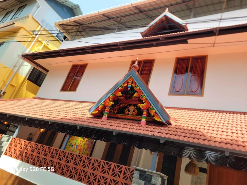 Kasi Heritage Home near Padmanabha Swami Temple 5 minute walk House in Thiruvananthapuram
