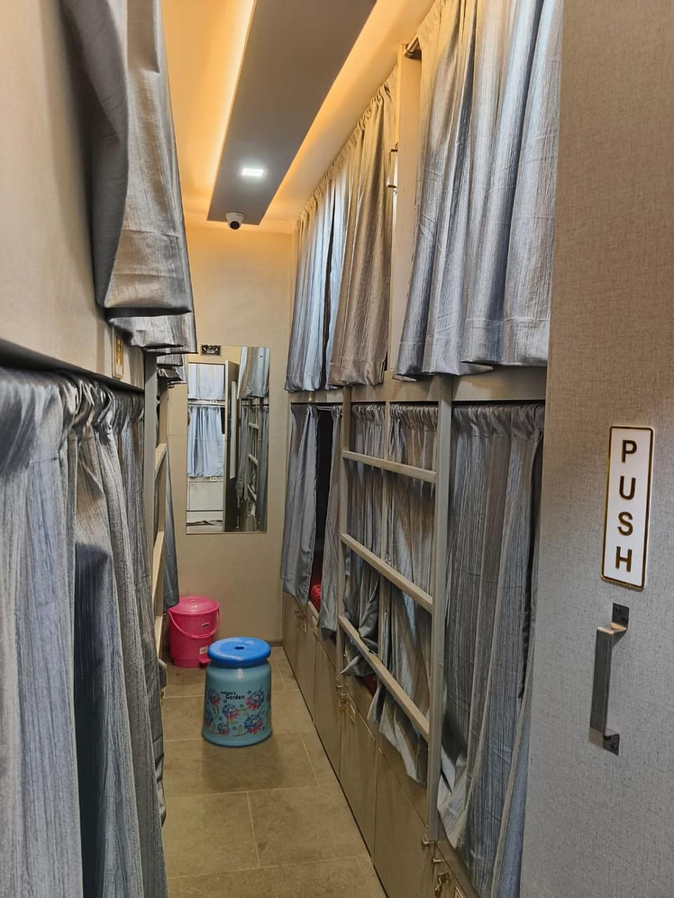 Restinn Dormitory Sakinaka Hostel in Mumbai
