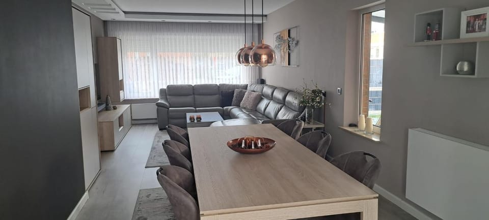 Modern Family Home near Tomorrowland House in Flanders