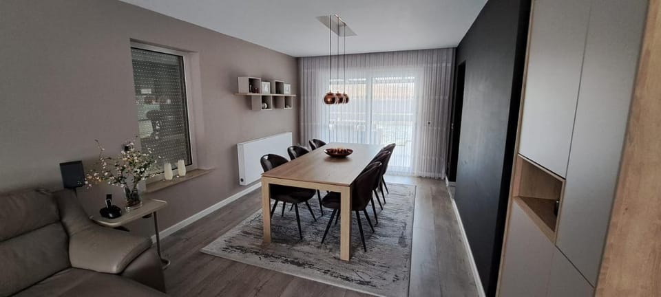 Modern Family Home near Tomorrowland House in Flanders