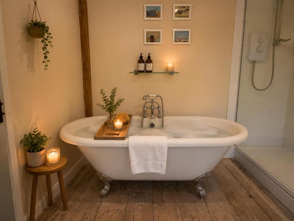 Bathroom, Bath, towels