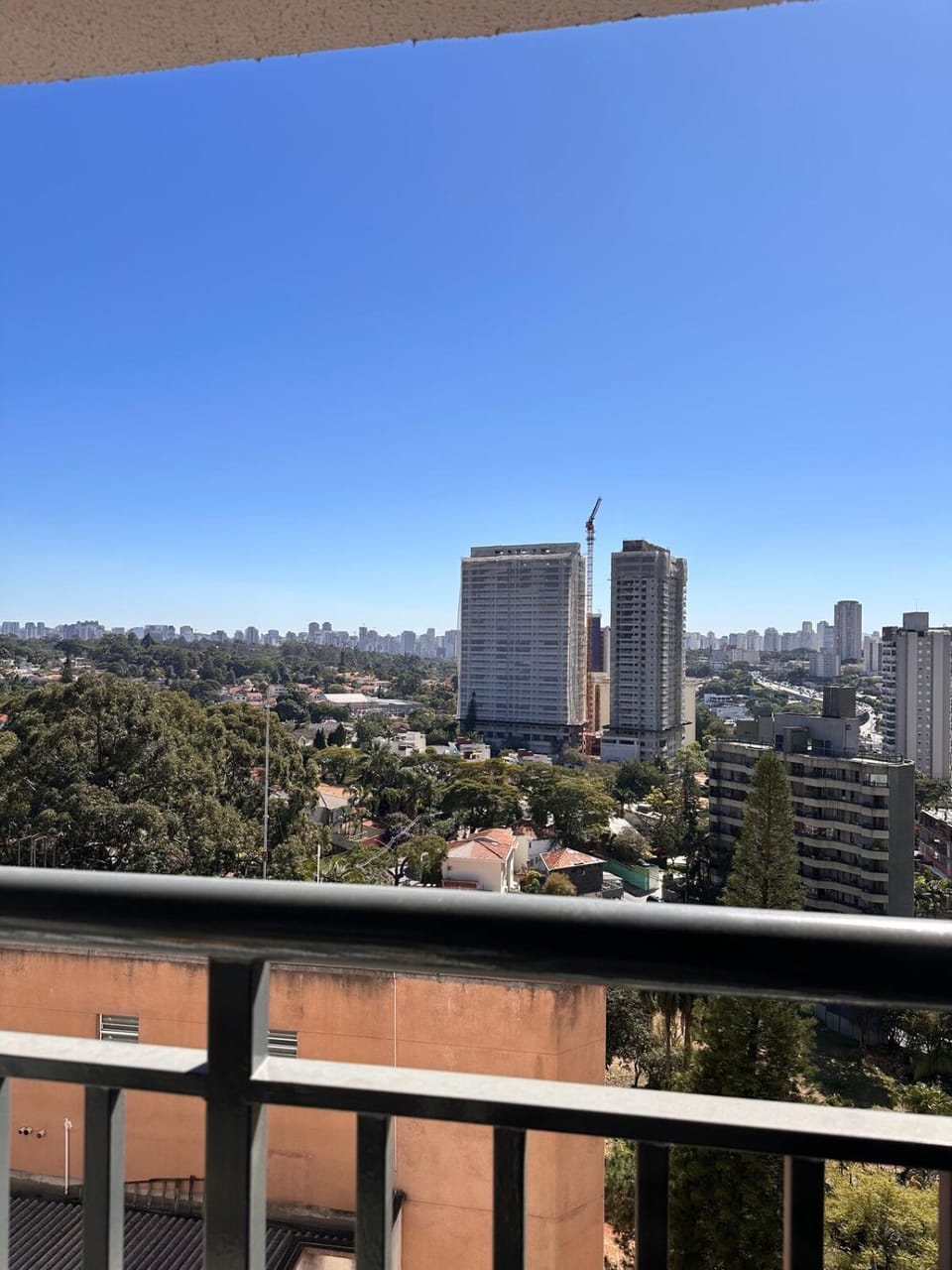 View (from property/room), Balcony/Terrace, City view
