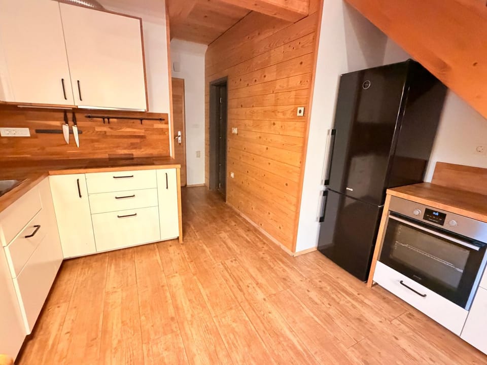 The Sawmill Loft Lake Cerknica Apartment in Slovenia