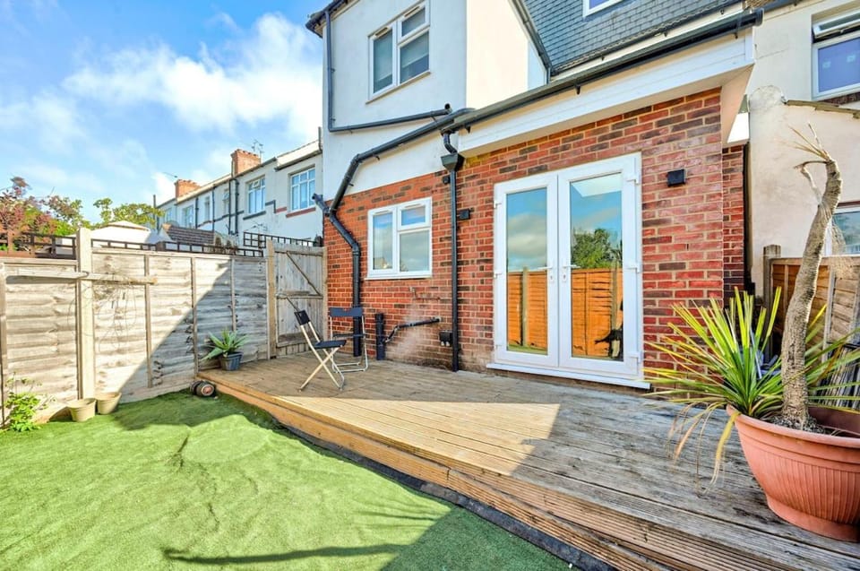 Patio, Garden view