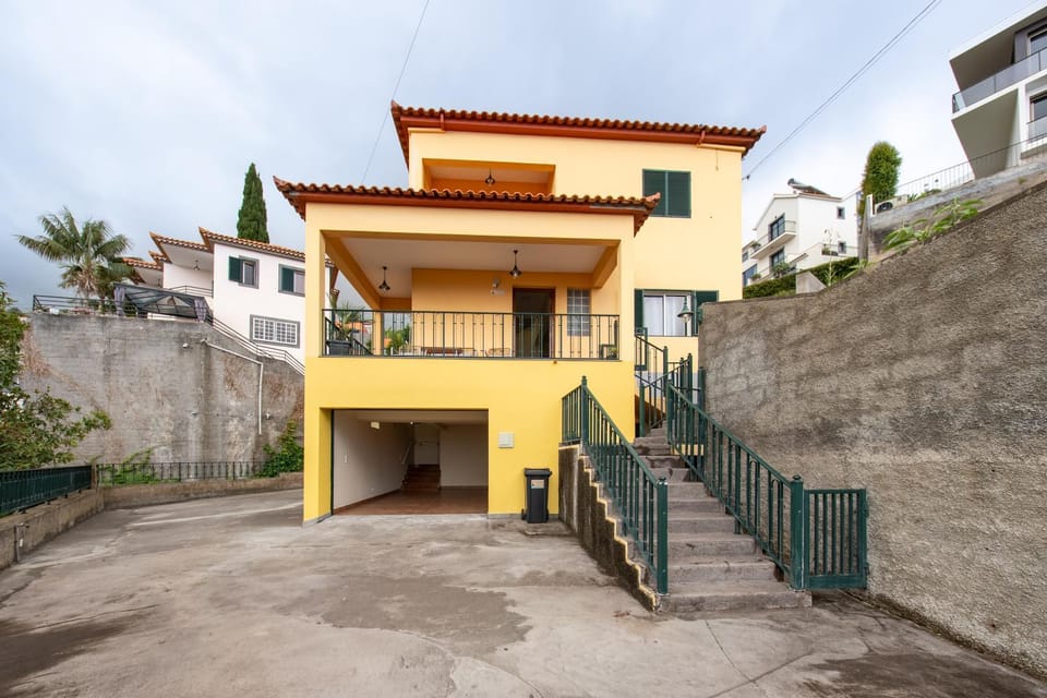 Flowers Island House 7 House in Funchal