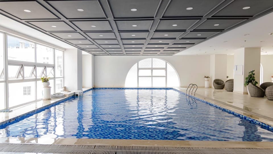 Pool view, Swimming pool
