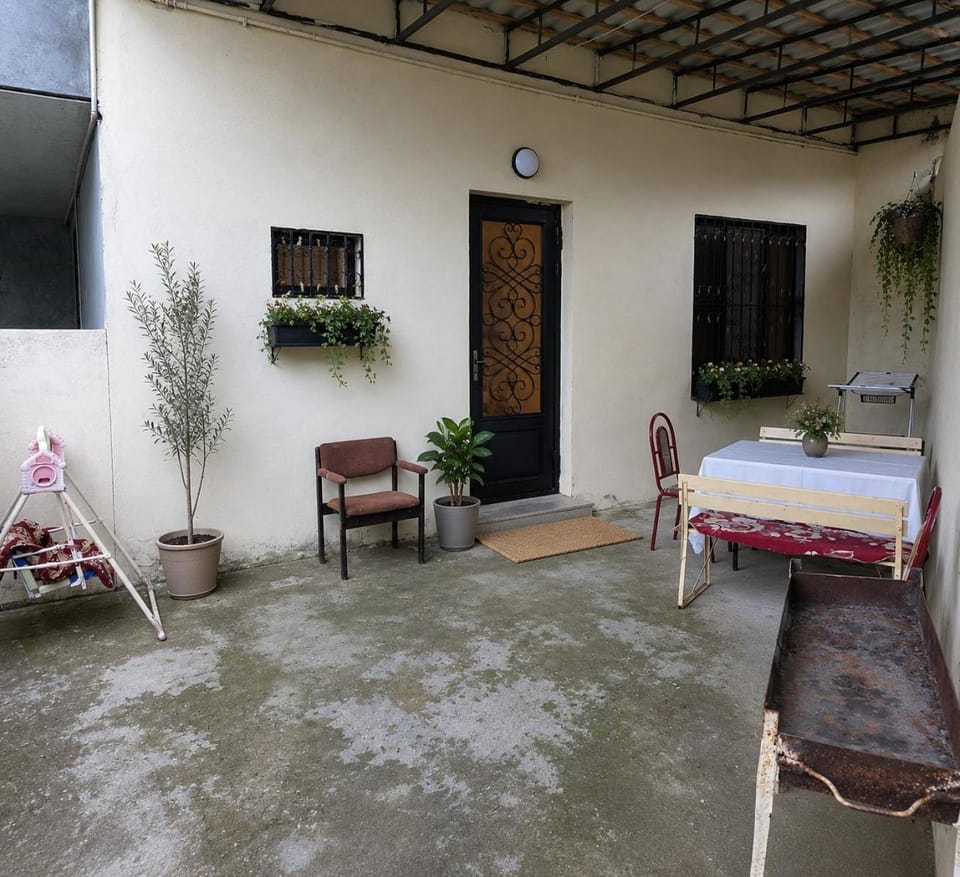 Patio, Day