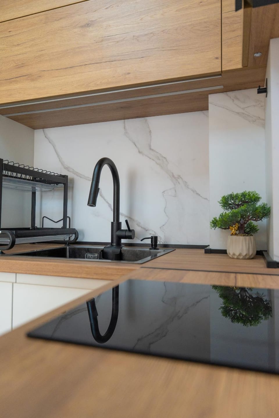 Kitchen or kitchenette, Decorative detail, stove