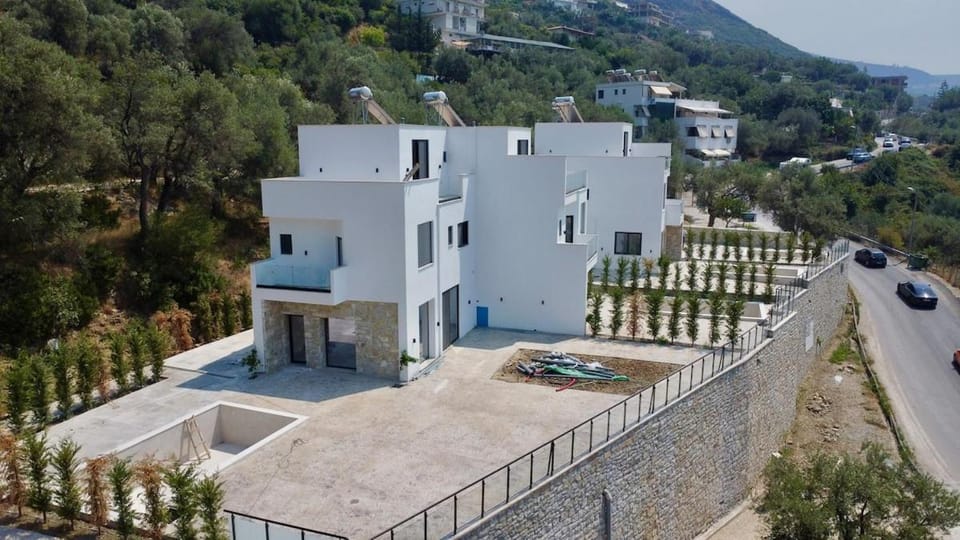Luxury Villa in Borsh - with private pool Villa in Vlorë County, Albania