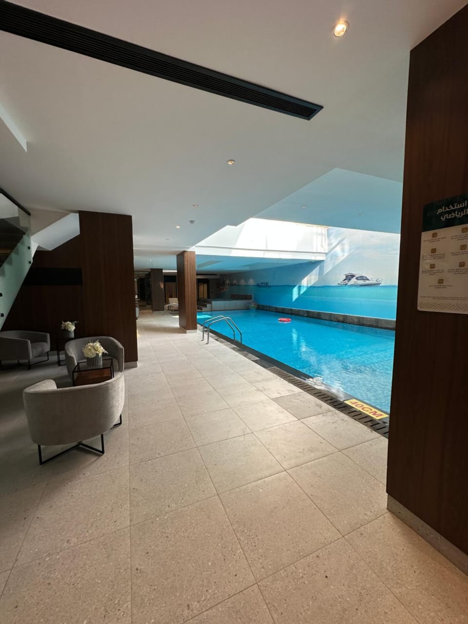 Swimming pool