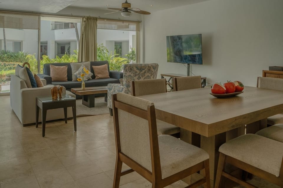 NITTA PB4 Steps from the Pool - Walk to the Beach Apartment in Nuevo Vallarta