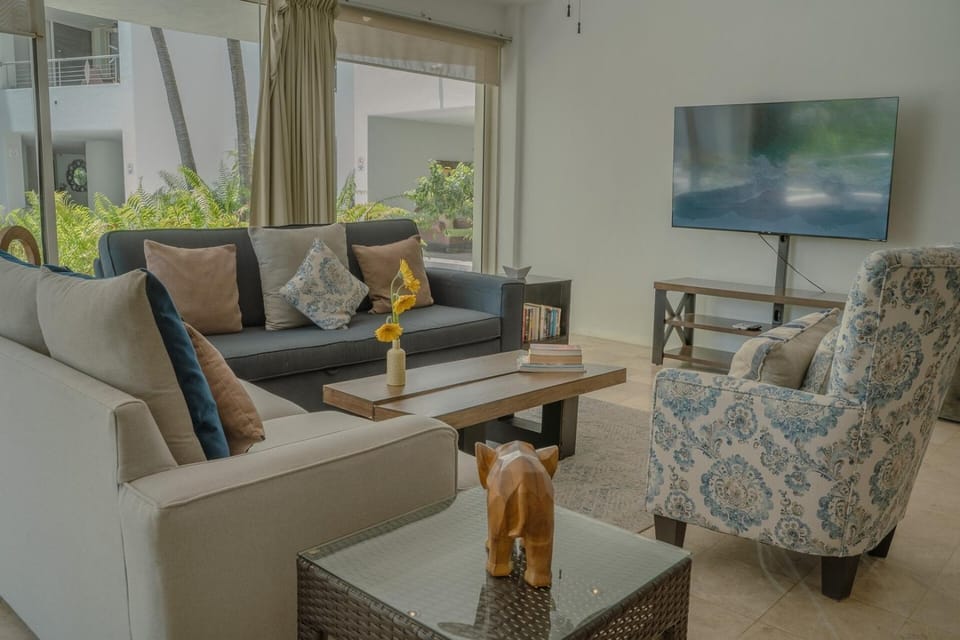 NITTA PB4 Steps from the Pool - Walk to the Beach Apartment in Nuevo Vallarta