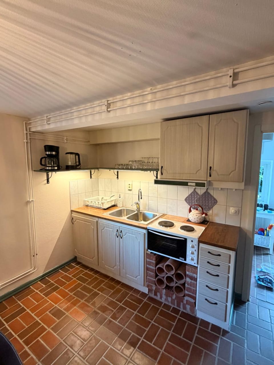 Kitchen or kitchenette