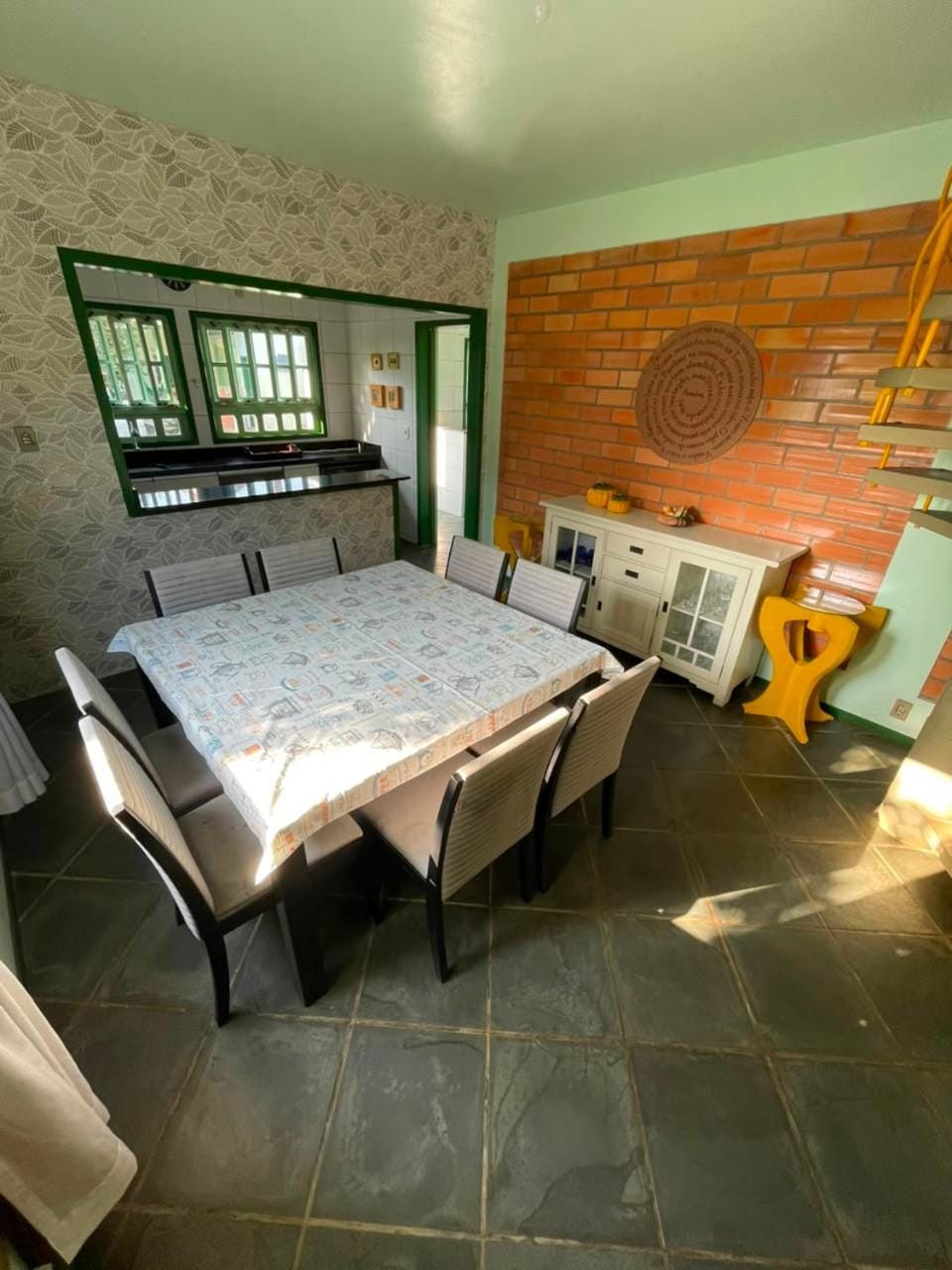 Casa Espaçosa no Bairro Fátima - Joinville-SC House in Joinville