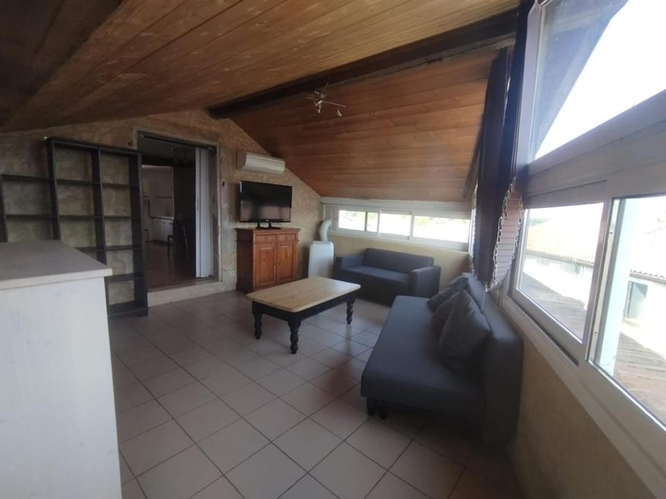 grand f3 avec deux grandes terrasse Apartment in Occitanie