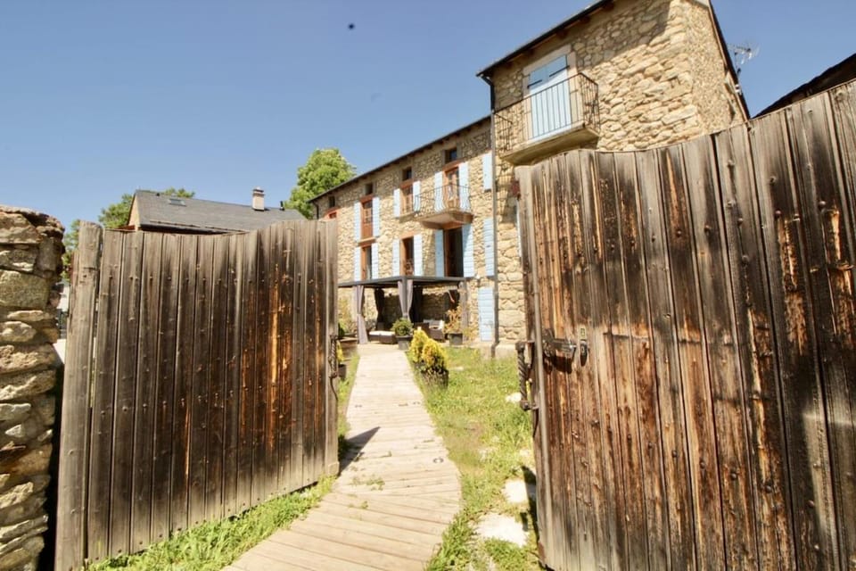 Lodge Les Cariolettes House in Bolquère