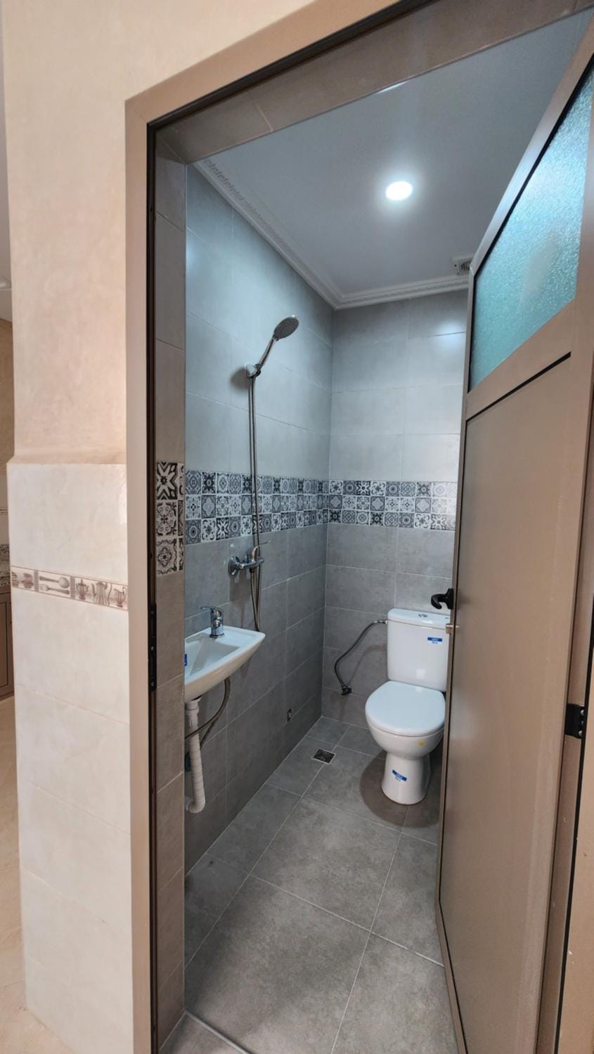 Shower, Toilet, Bathroom, bidet