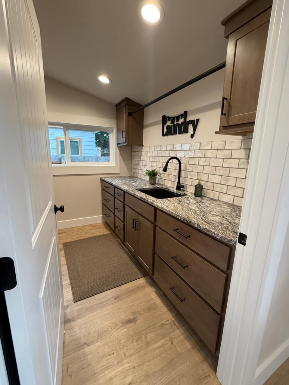 Home Town Mountain Lodging 2 Bed and Breakfast in Darby