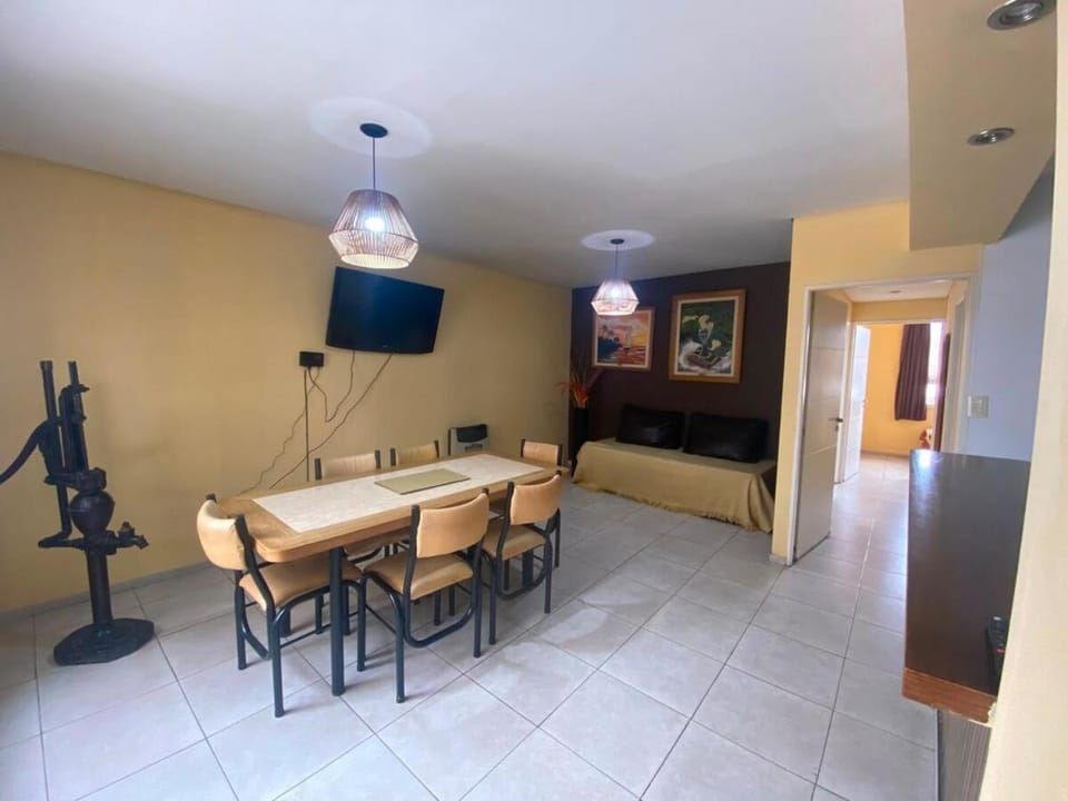 TV and multimedia, Living room, Dining area
