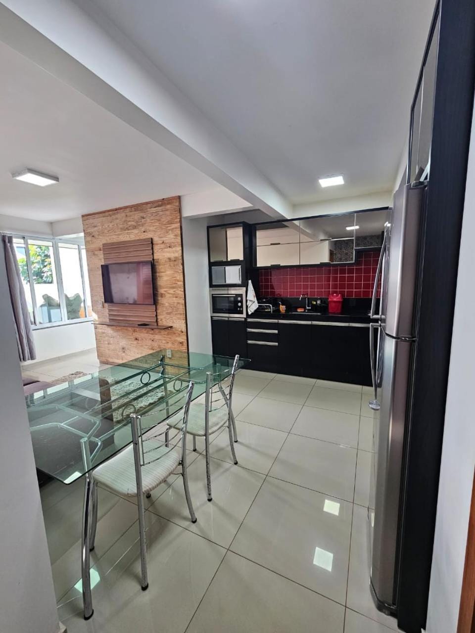 Kitchen or kitchenette, Dining area, oven, stove