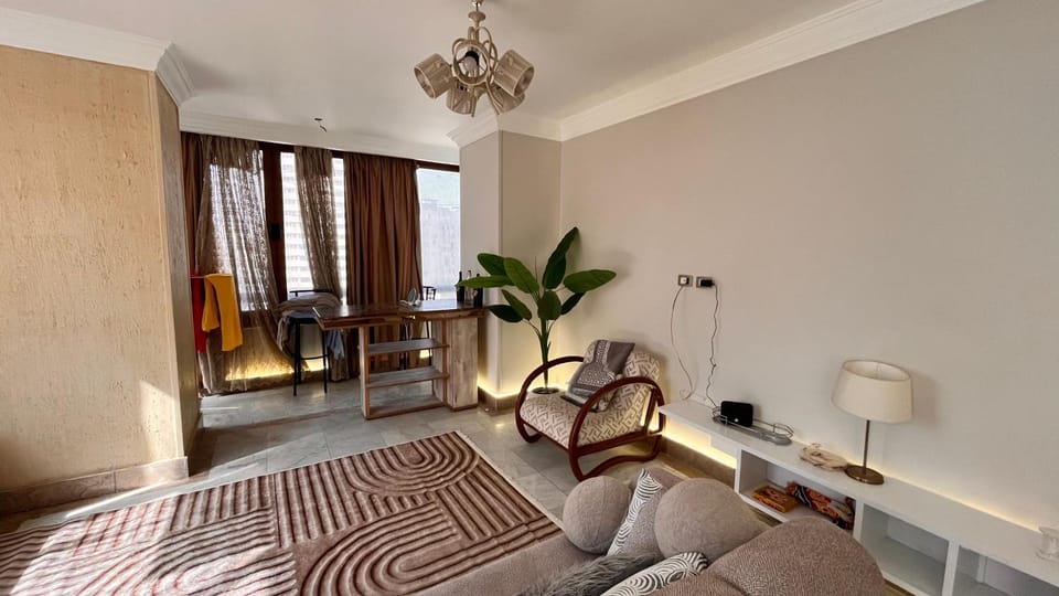 Luxury 7-Star Sheraton Nile View Apartment in Cairo