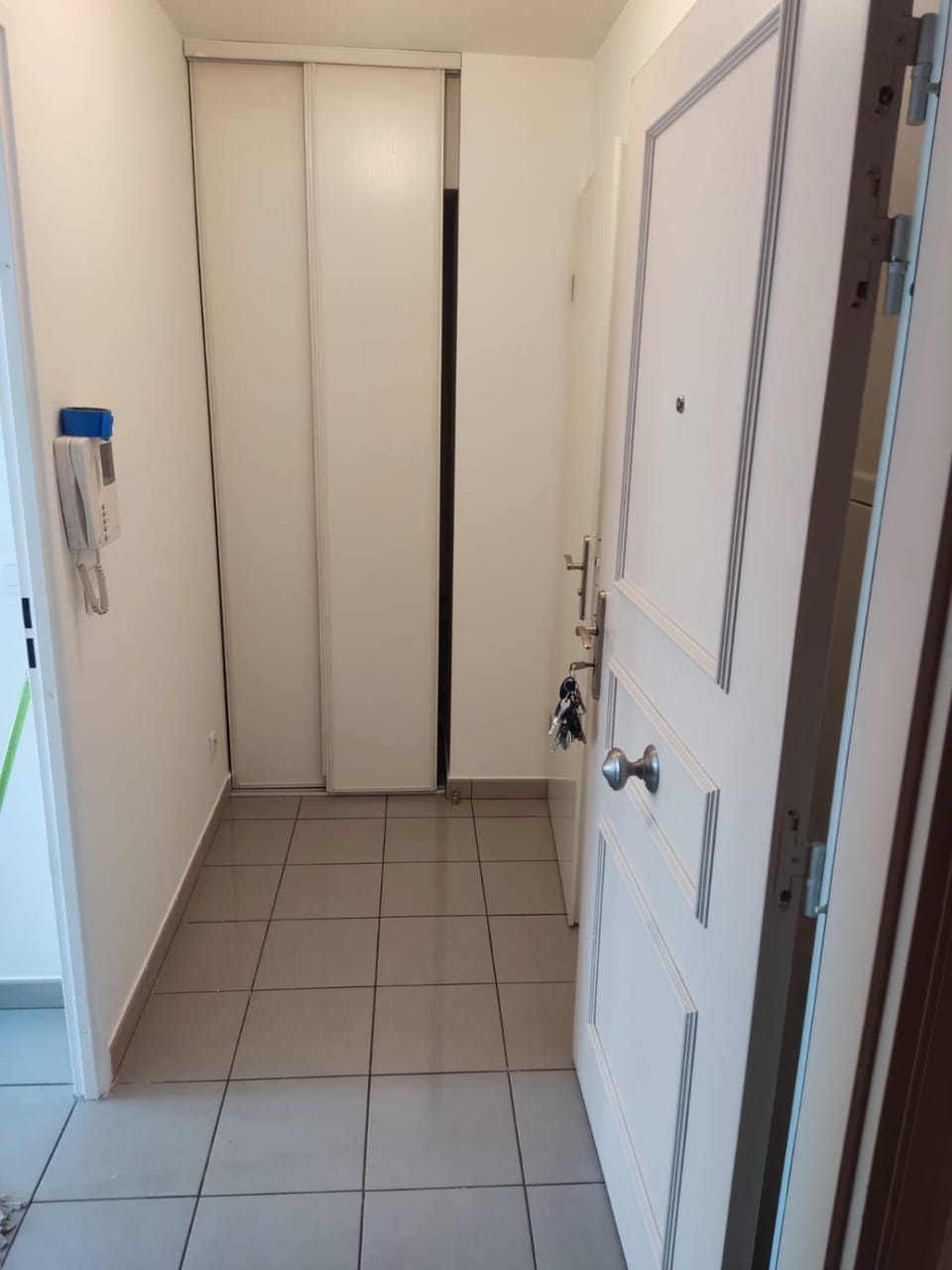 Cozy & bright - Heart of Chaville - Paris 15 min Apartment in Île-de-France
