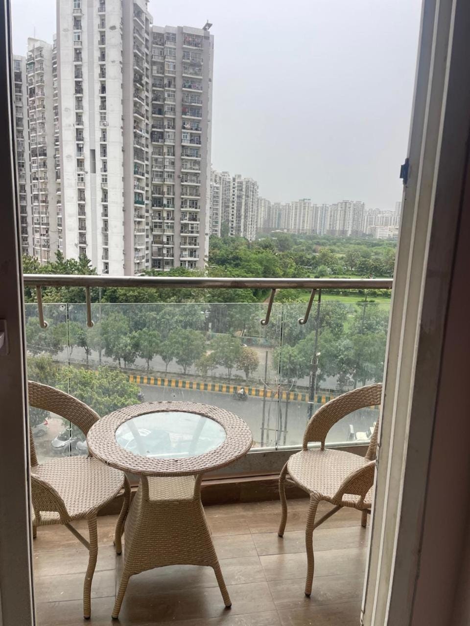 Happy studio Apartment in Noida