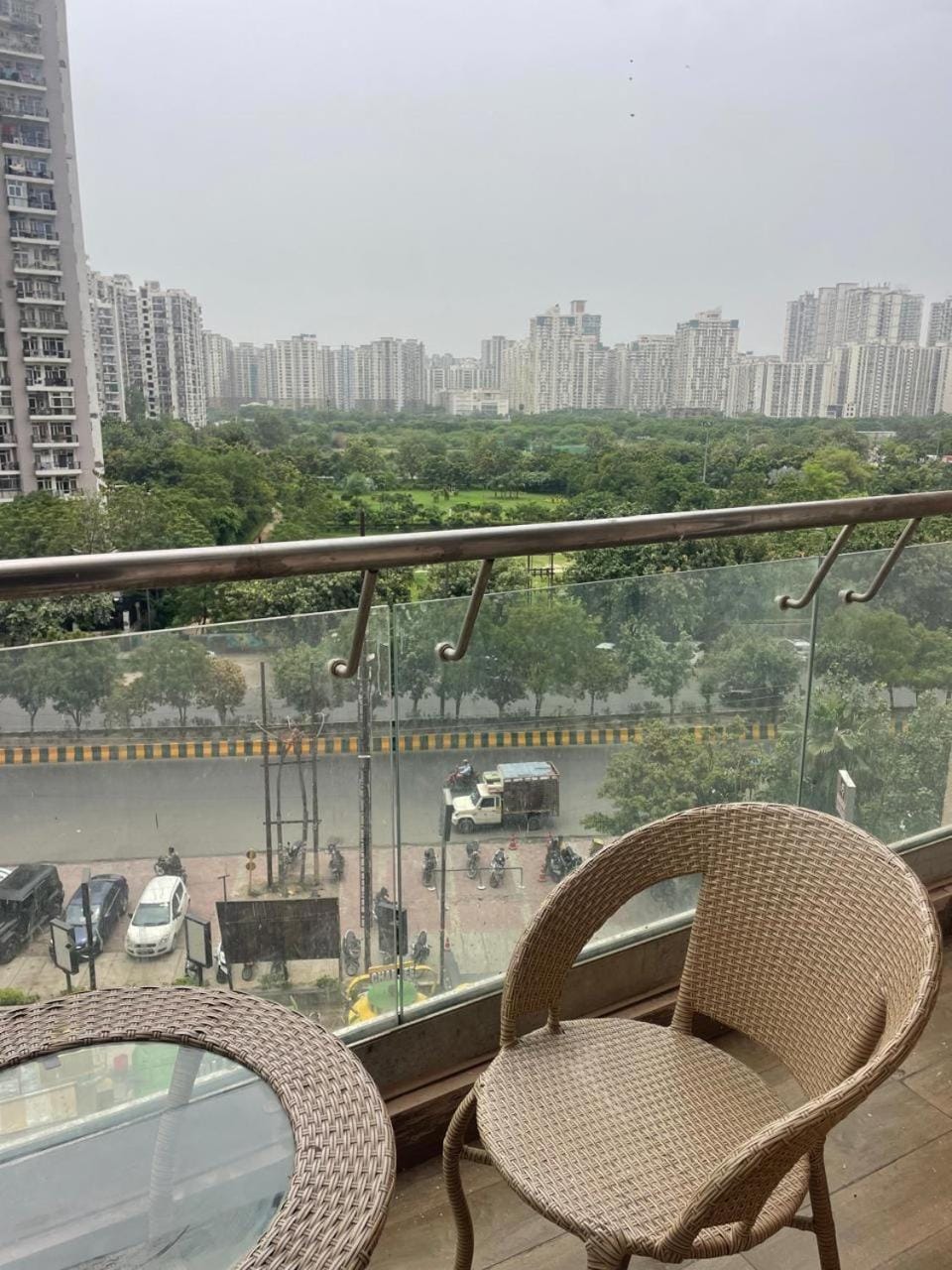 Happy studio Apartment in Noida