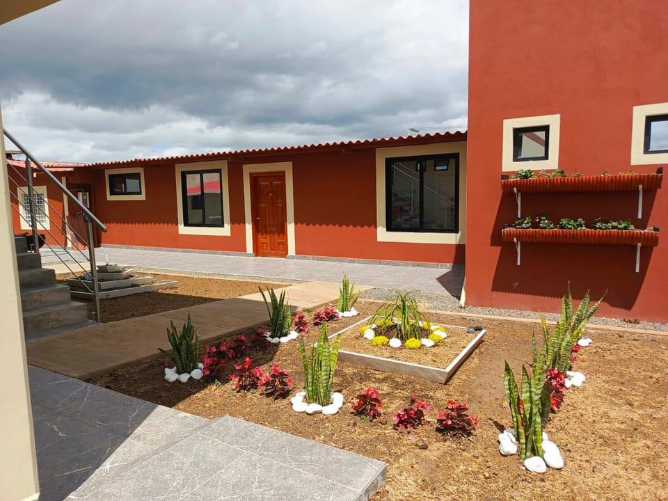 Restaurant/places to eat, Garden