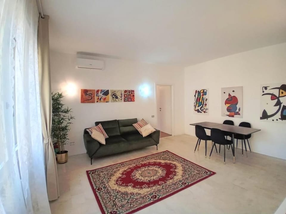 Porta Venezia Suite Apartment in Milan