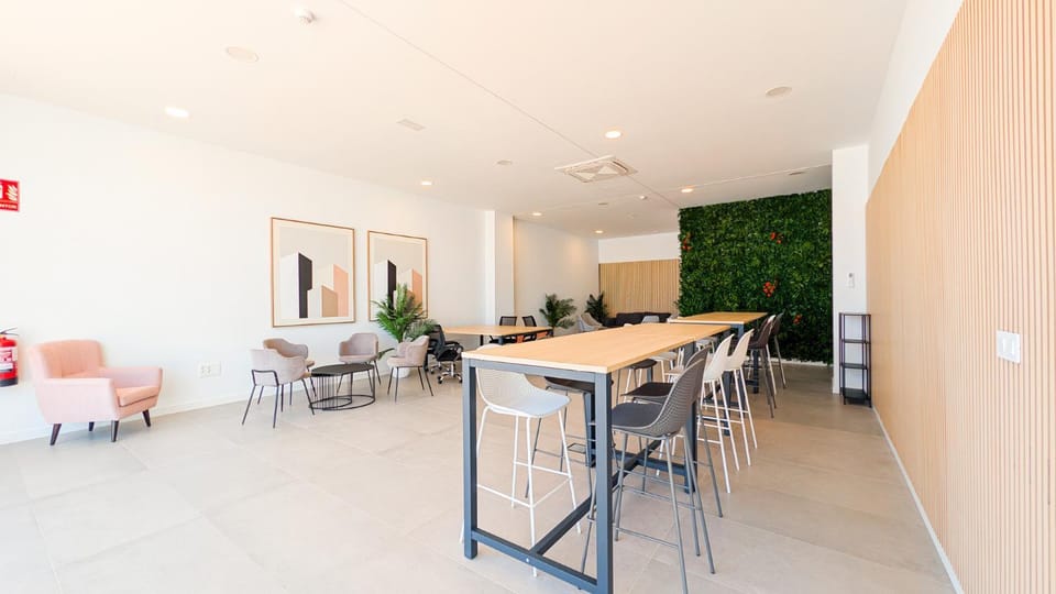 Property building, Seating area