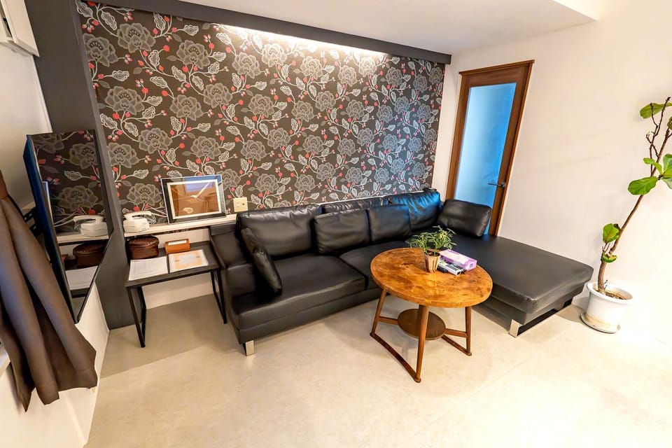 TV and multimedia, Living room, Dining area
